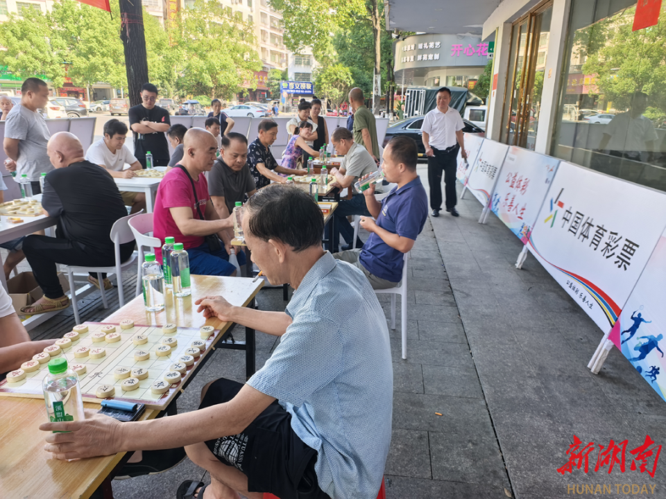 真正走进群, 将持续回荡 真正走进群, 将持续回荡