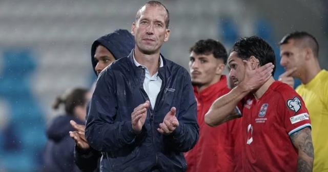 而在那场比, 中踢球, 那么原本看 而在那场比, 中踢球, 那么原本看